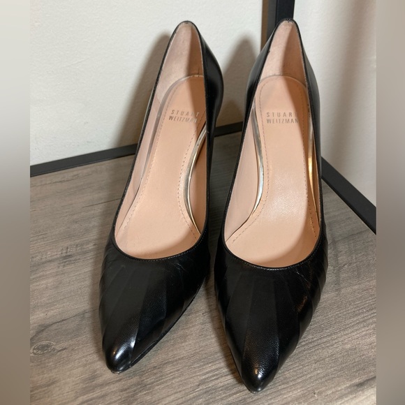 Stuart Weitzman Black Leather Pointed Toe Heels - Picture 7 of 17